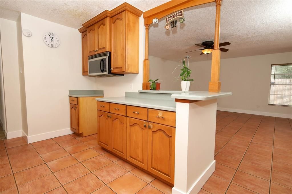 En Venta: $519,000 (3 camas, 3 baños, 1762 Pies cuadrados)