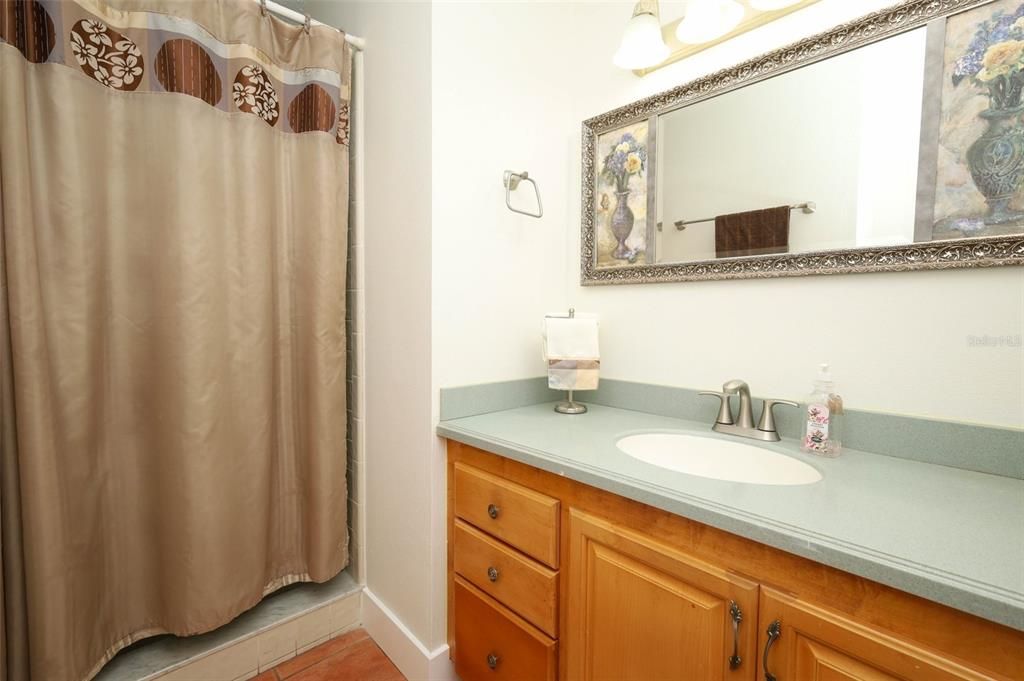 En Venta: $519,000 (3 camas, 3 baños, 1762 Pies cuadrados)