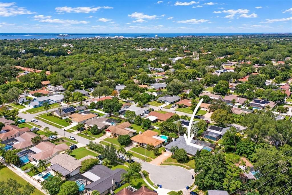 En Venta: $799,000 (3 camas, 2 baños, 1951 Pies cuadrados)