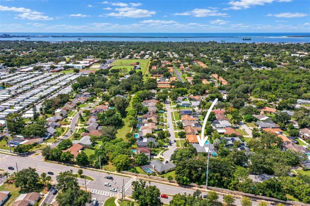 En Venta: $799,000 (3 camas, 2 baños, 1951 Pies cuadrados)