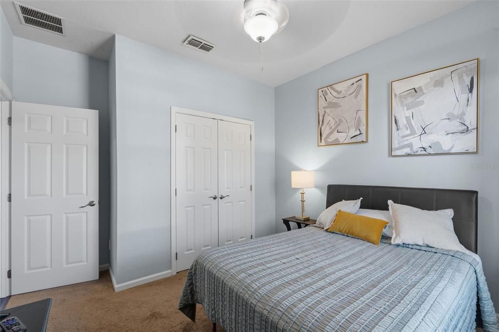 For Sale: $410,000 (4 beds, 4 baths, 2182 Square Feet)