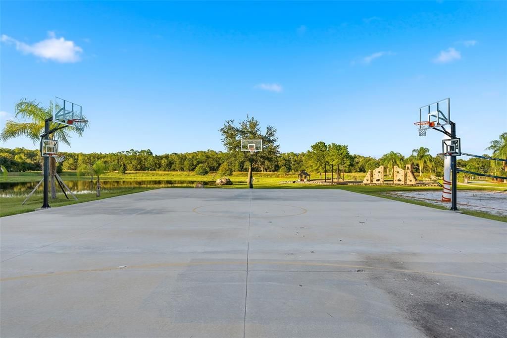 For Sale: $410,000 (4 beds, 4 baths, 2182 Square Feet)