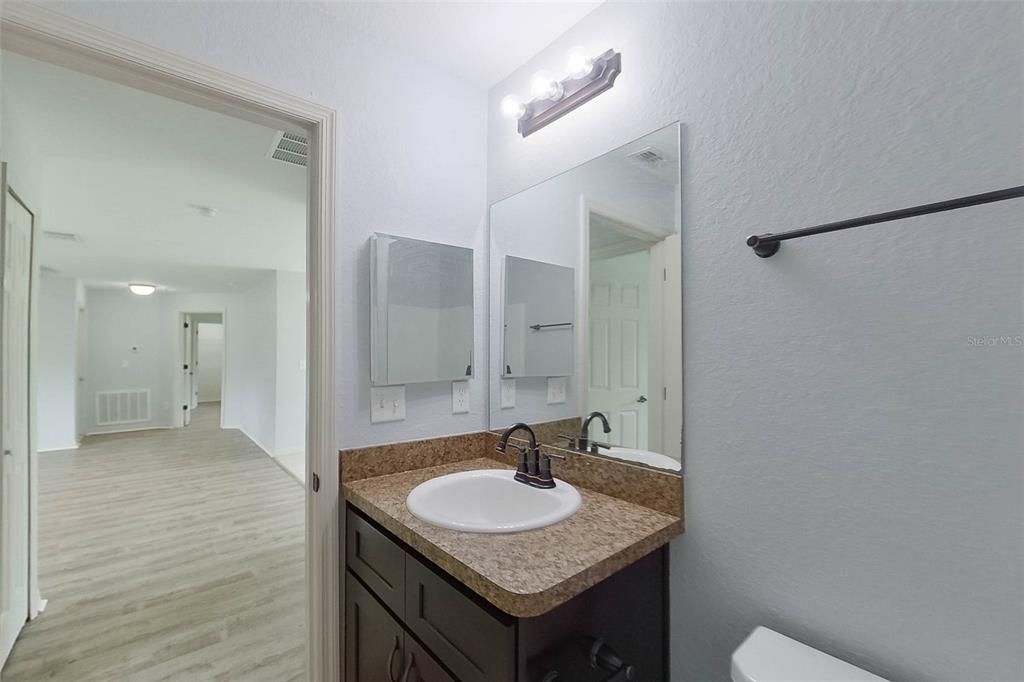For Rent: $1,895 (3 beds, 2 baths, 1311 Square Feet)