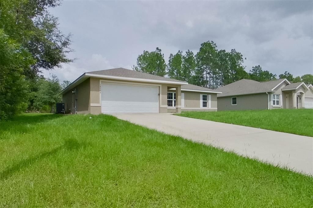 For Rent: $1,895 (3 beds, 2 baths, 1311 Square Feet)