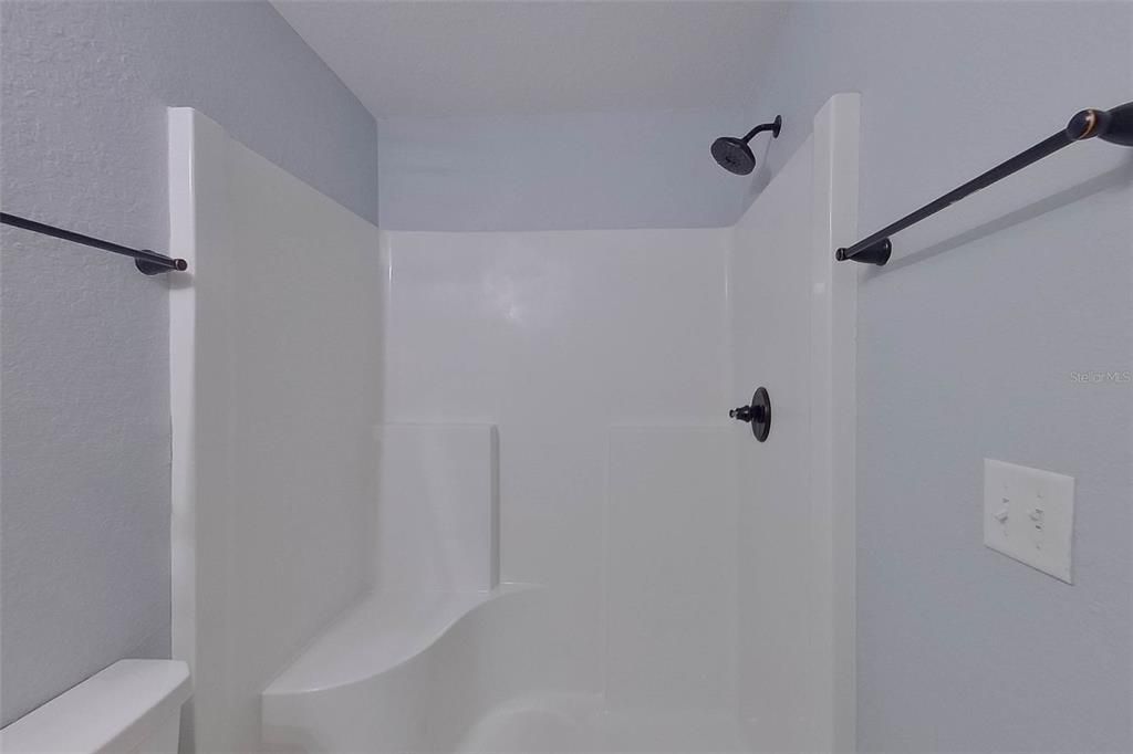 For Rent: $1,895 (3 beds, 2 baths, 1311 Square Feet)