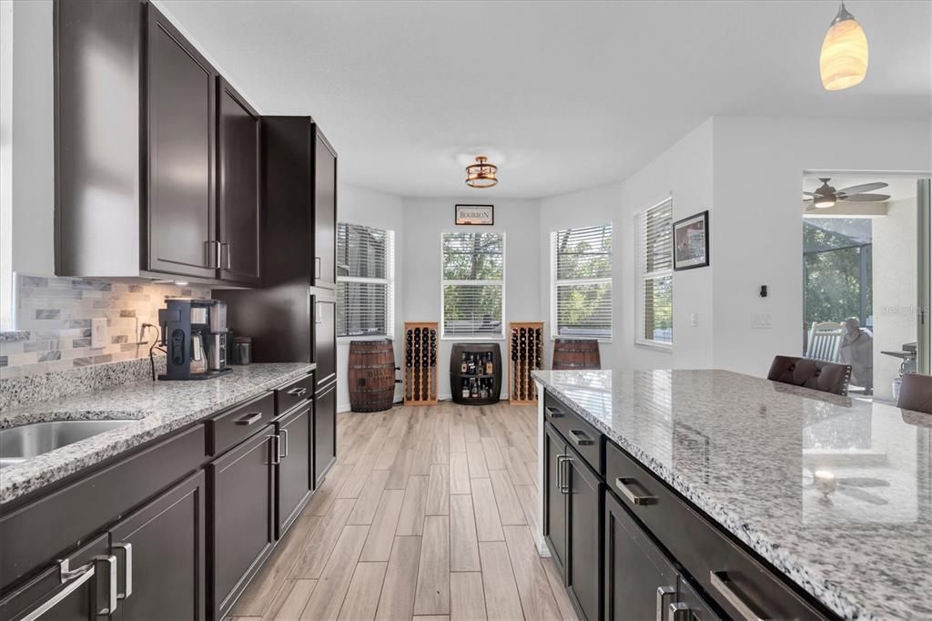 For Sale: $524,000 (3 beds, 2 baths, 2262 Square Feet)