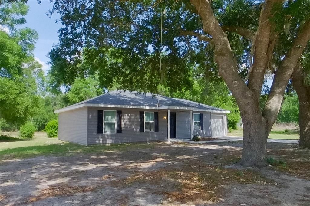 For Rent: $1,645 (3 beds, 2 baths, 1003 Square Feet)