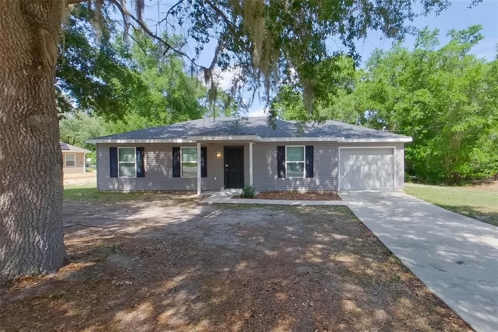 For Rent: $1,645 (3 beds, 2 baths, 1003 Square Feet)
