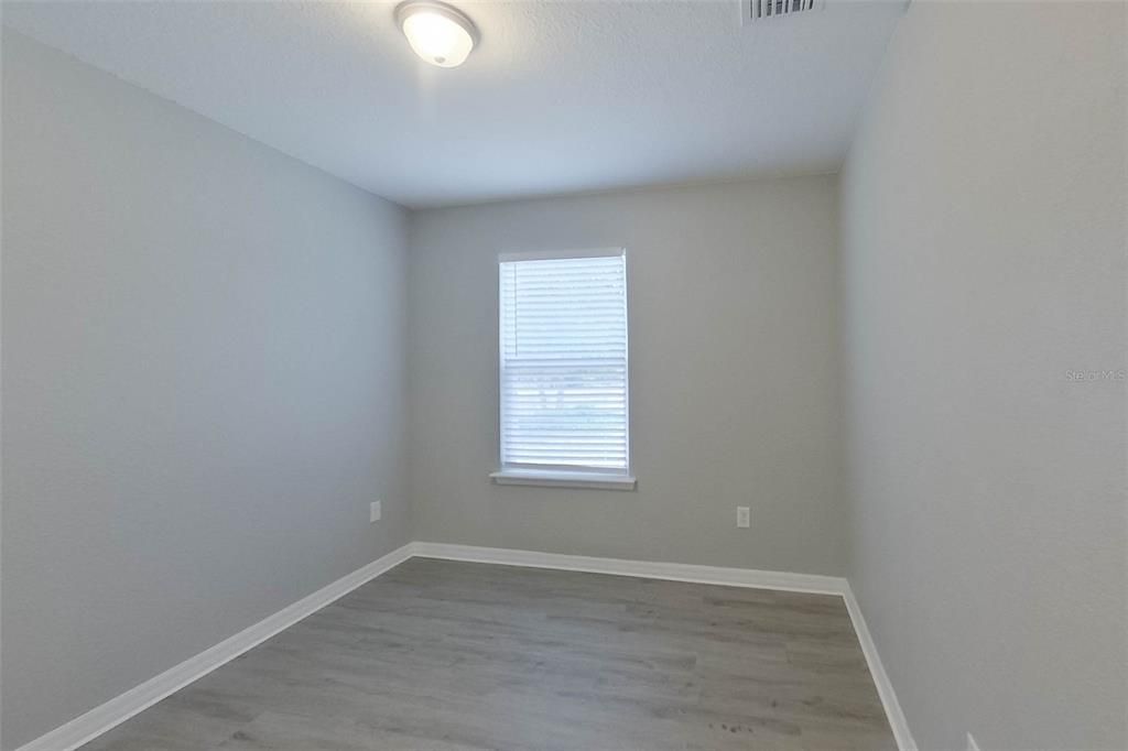 For Rent: $1,645 (3 beds, 2 baths, 1003 Square Feet)