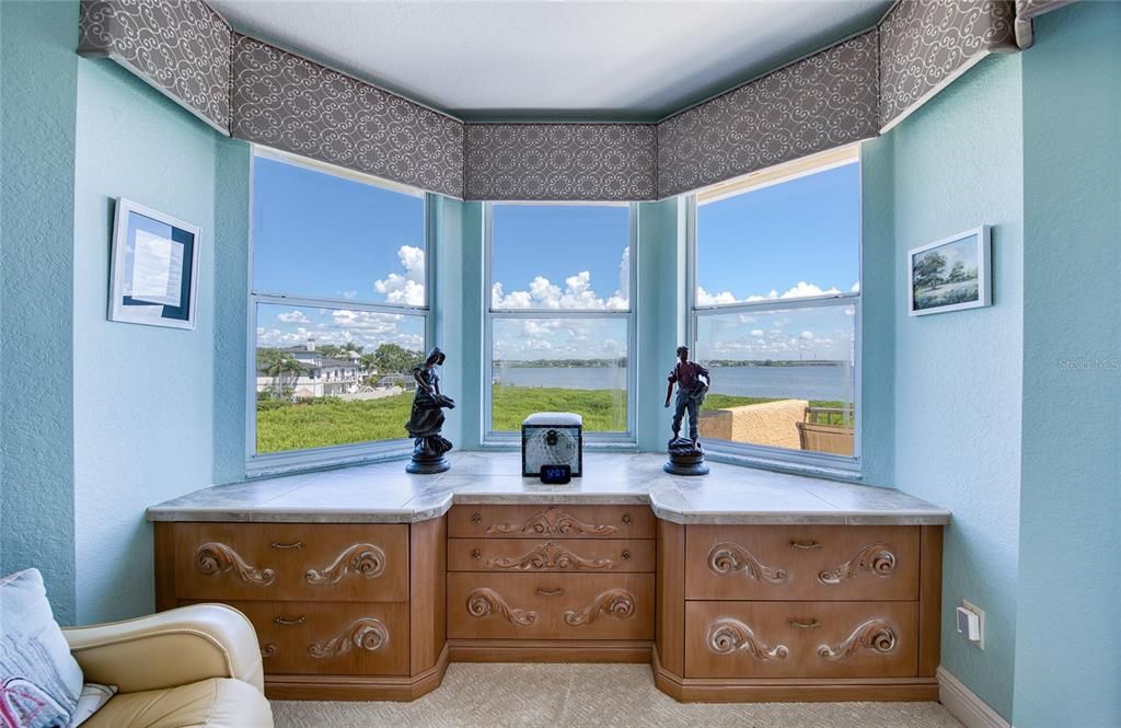 For Sale: $1,500,000 (4 beds, 3 baths, 3282 Square Feet)