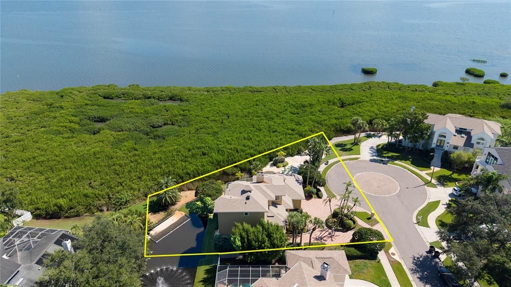 For Sale: $1,500,000 (4 beds, 3 baths, 3282 Square Feet)