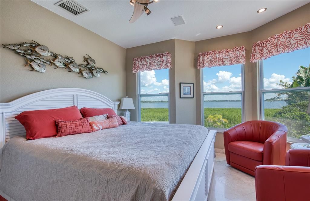 For Sale: $1,500,000 (4 beds, 3 baths, 3282 Square Feet)