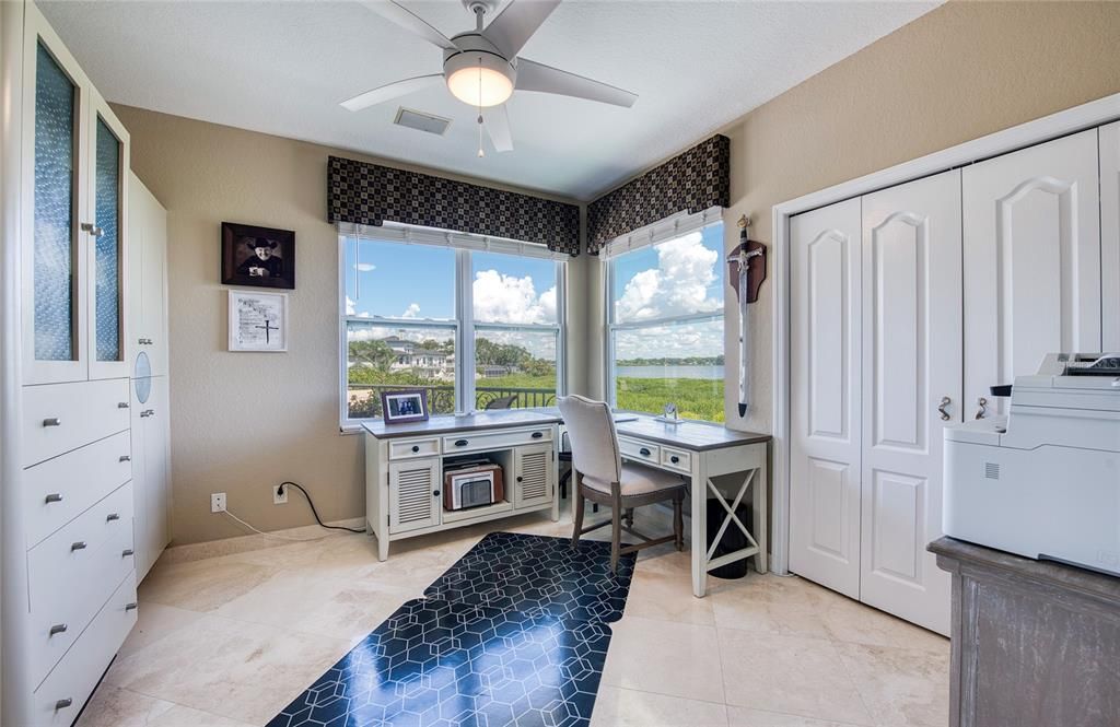 For Sale: $1,500,000 (4 beds, 3 baths, 3282 Square Feet)