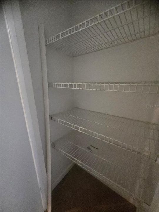 For Rent: $1,075 (2 beds, 1 baths, 1000 Square Feet)