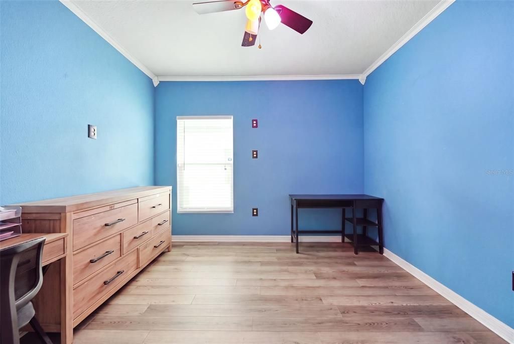 For Sale: $280,000 (4 beds, 2 baths, 1793 Square Feet)