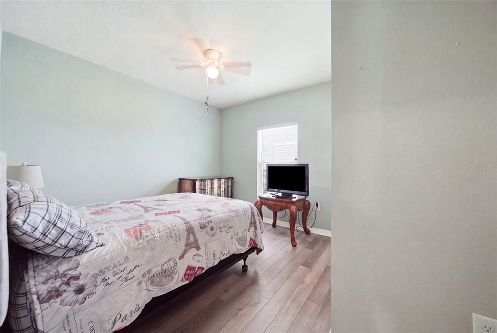 For Sale: $280,000 (4 beds, 2 baths, 1793 Square Feet)