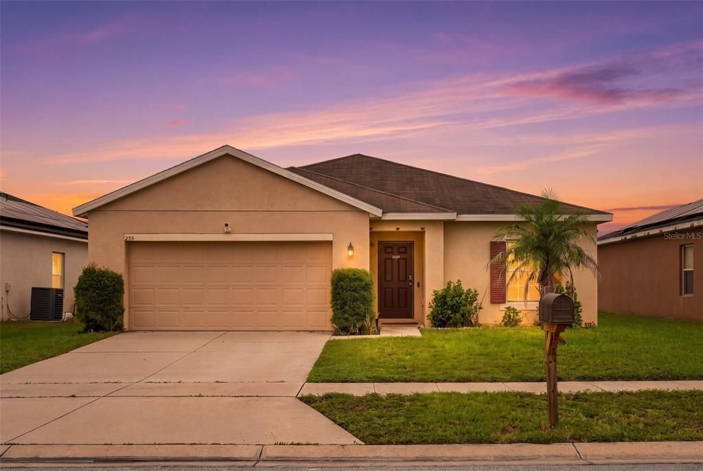 For Sale: $280,000 (4 beds, 2 baths, 1793 Square Feet)