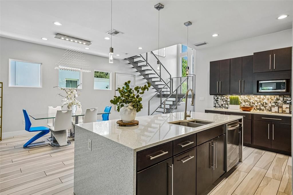 For Sale: $1,499,000 (4 beds, 3 baths, 3099 Square Feet)