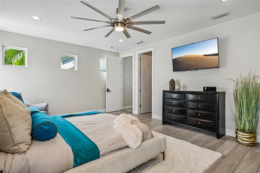 For Sale: $1,499,000 (4 beds, 3 baths, 3099 Square Feet)