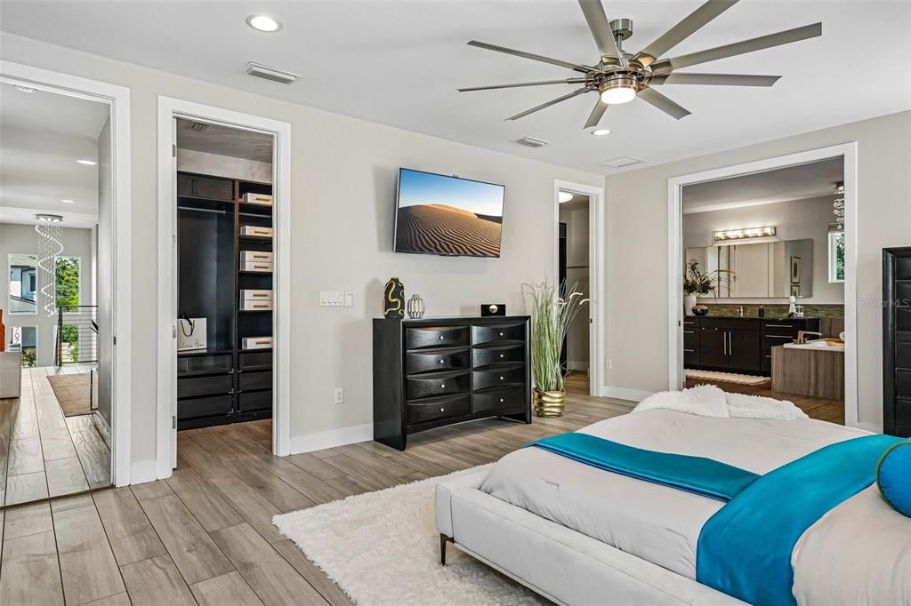 For Sale: $1,499,000 (4 beds, 3 baths, 3099 Square Feet)