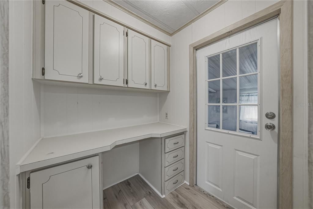 For Sale: $168,000 (2 beds, 2 baths, 1296 Square Feet)
