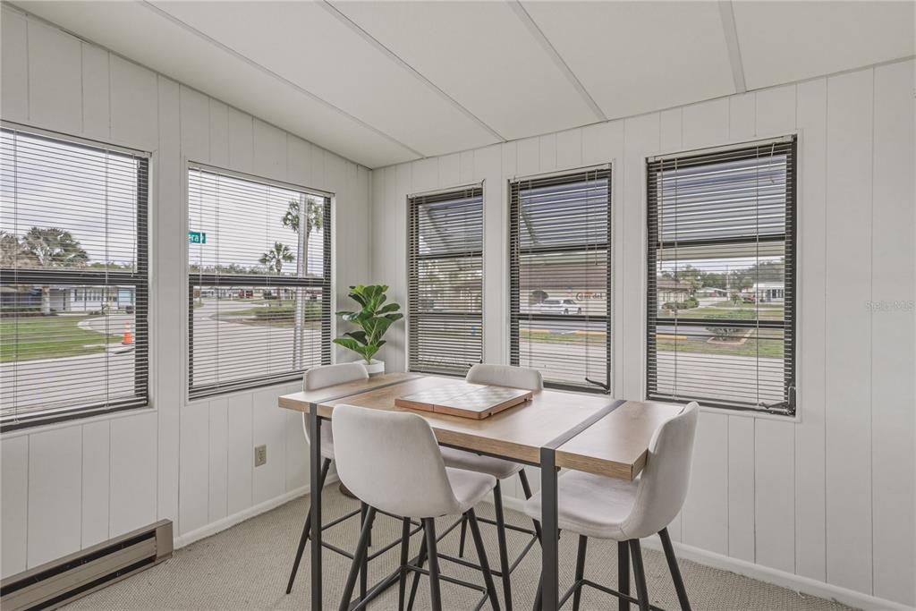 For Sale: $168,000 (2 beds, 2 baths, 1296 Square Feet)