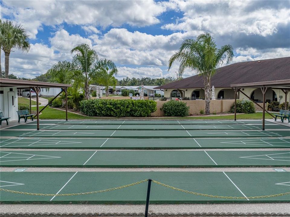 For Sale: $168,000 (2 beds, 2 baths, 1296 Square Feet)