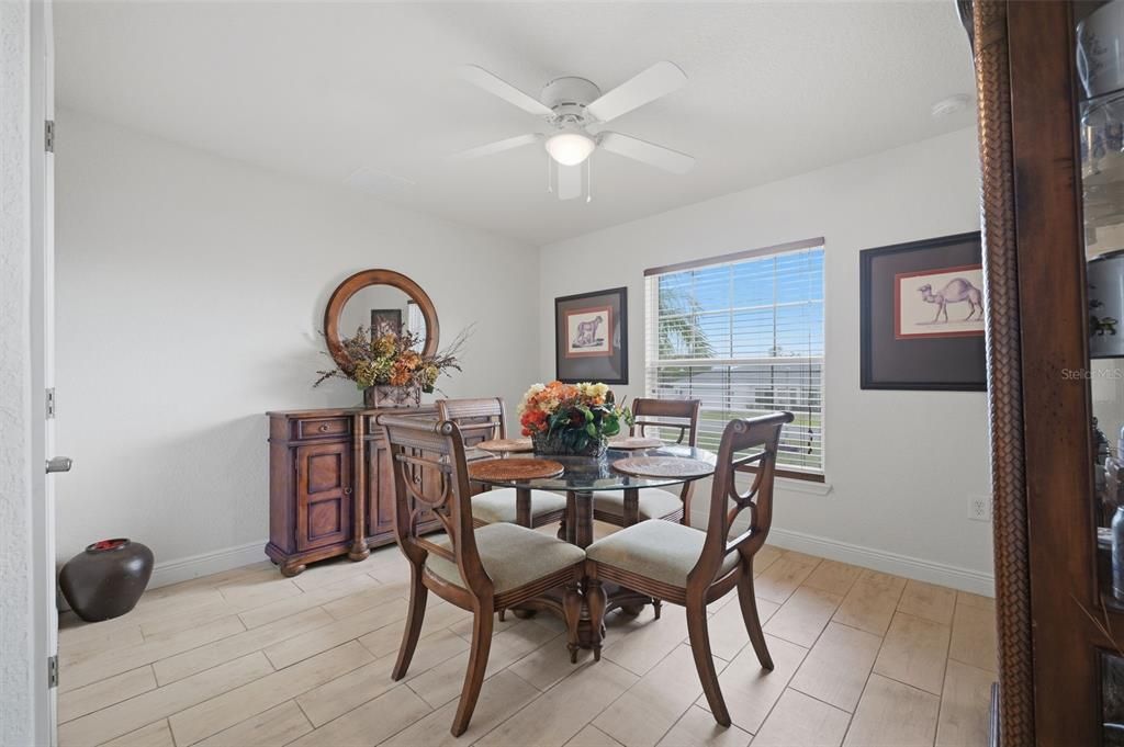 For Sale: $329,000 (4 beds, 2 baths, 1762 Square Feet)