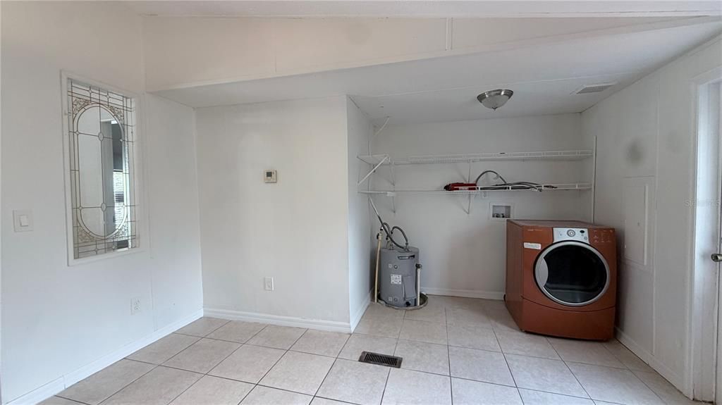 For Sale: $239,990 (3 beds, 2 baths, 1404 Square Feet)