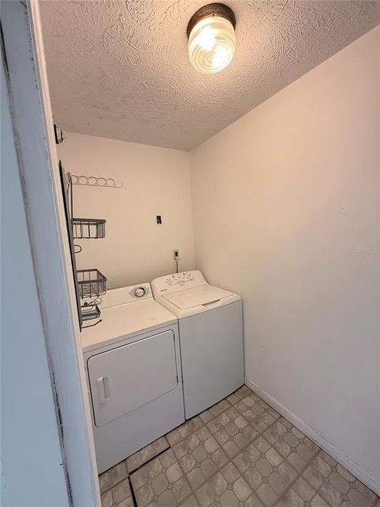En Renta: $1,775 (2 camas, 2 baños, 1221 Pies cuadrados)