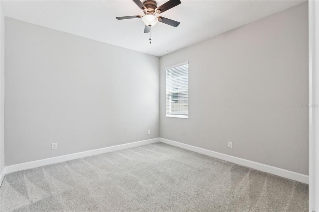 For Sale: $695,000 (5 beds, 4 baths, 3556 Square Feet)