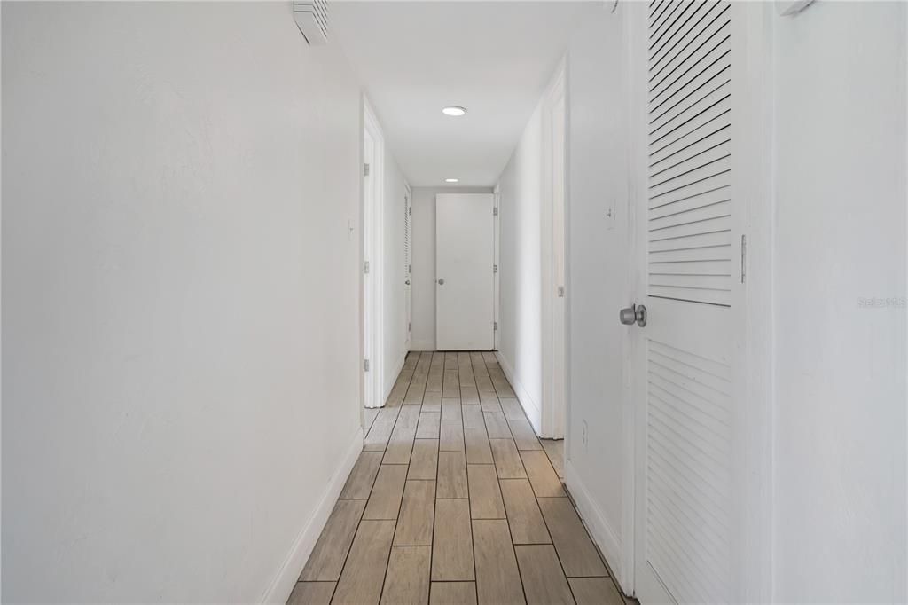 For Rent: $1,199 (2 beds, 2 baths, 1123 Square Feet)