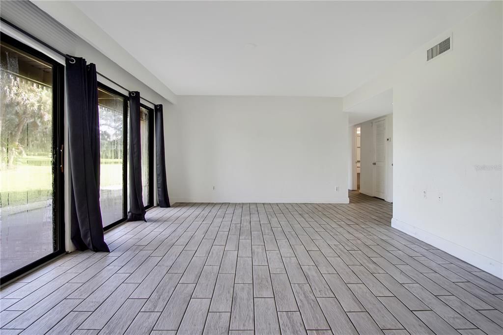 For Rent: $1,199 (2 beds, 2 baths, 1123 Square Feet)