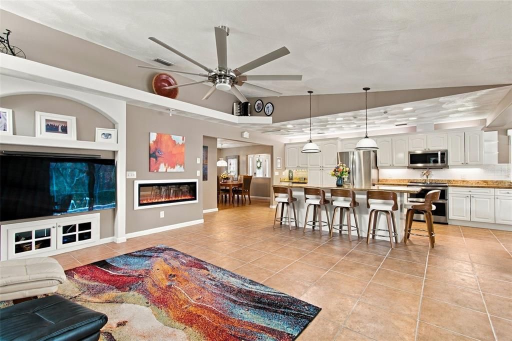 For Sale: $725,000 (3 beds, 2 baths, 2522 Square Feet)