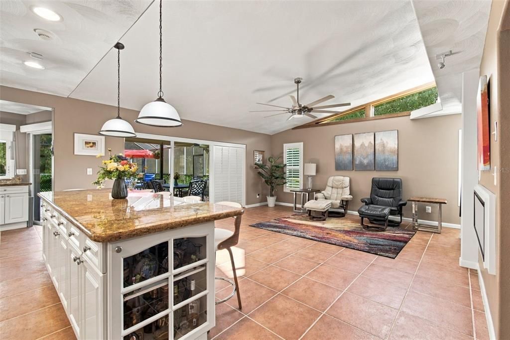 For Sale: $725,000 (3 beds, 2 baths, 2522 Square Feet)