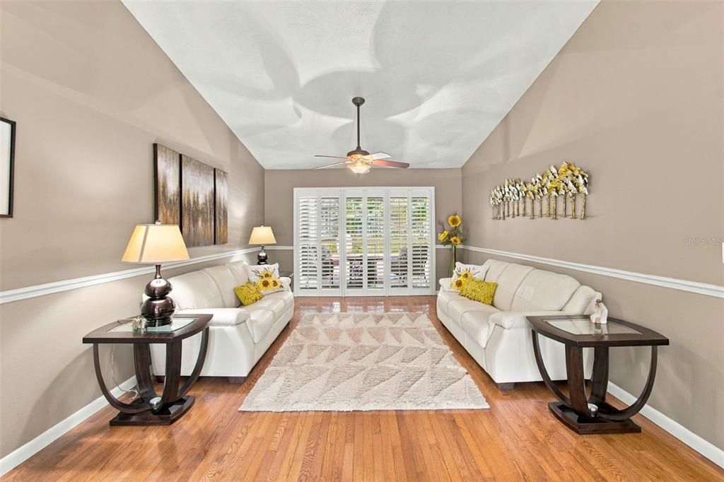 For Sale: $725,000 (3 beds, 2 baths, 2522 Square Feet)