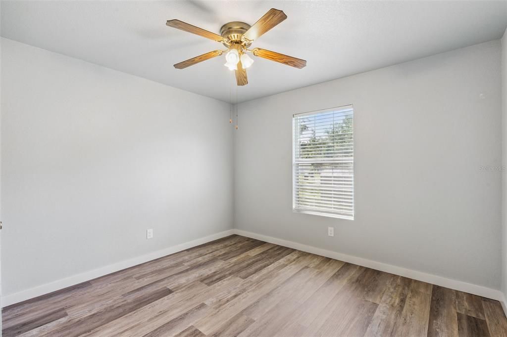 Activo con contrato: $299,990 (3 camas, 2 baños, 1308 Pies cuadrados)