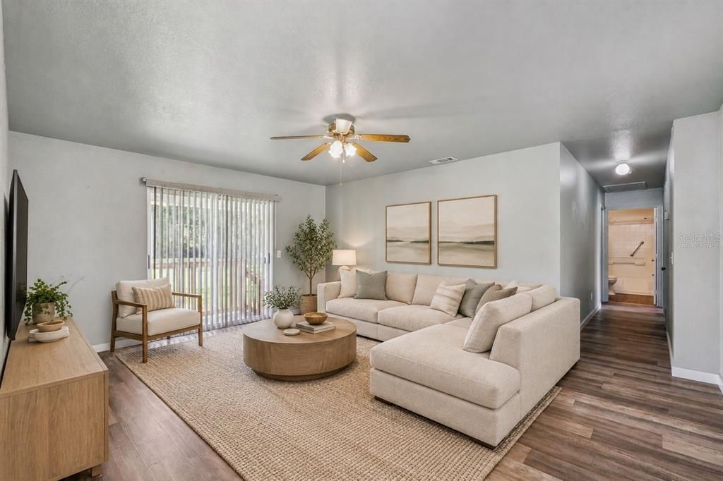 Activo con contrato: $299,990 (3 camas, 2 baños, 1308 Pies cuadrados)