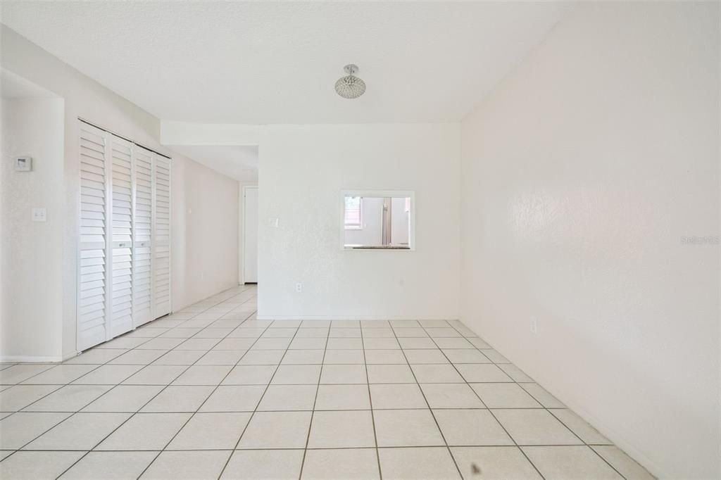 En Venta: $105,000 (2 camas, 1 baños, 832 Pies cuadrados)