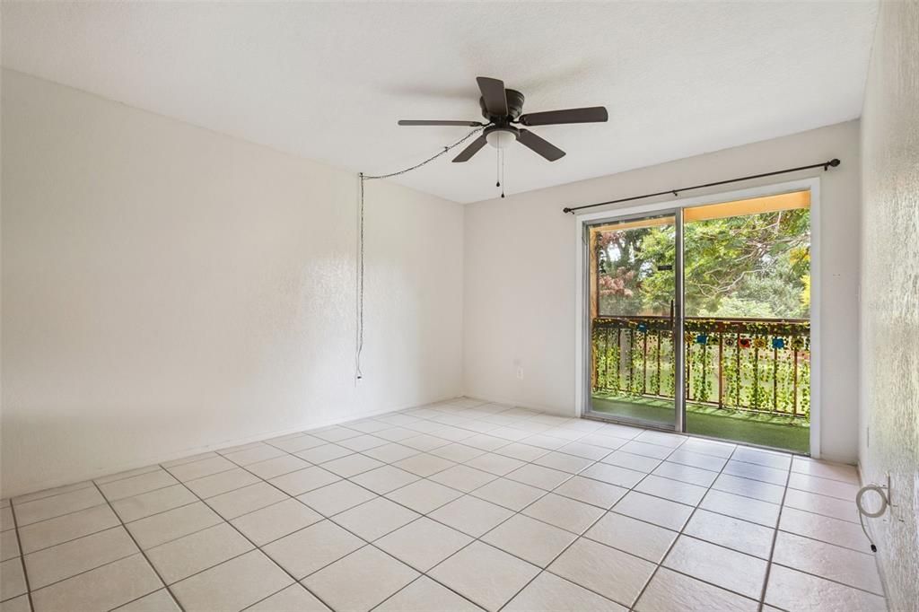 En Venta: $105,000 (2 camas, 1 baños, 832 Pies cuadrados)