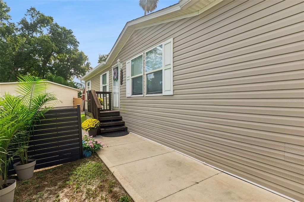 For Sale: $239,900 (3 beds, 2 baths, 1620 Square Feet)