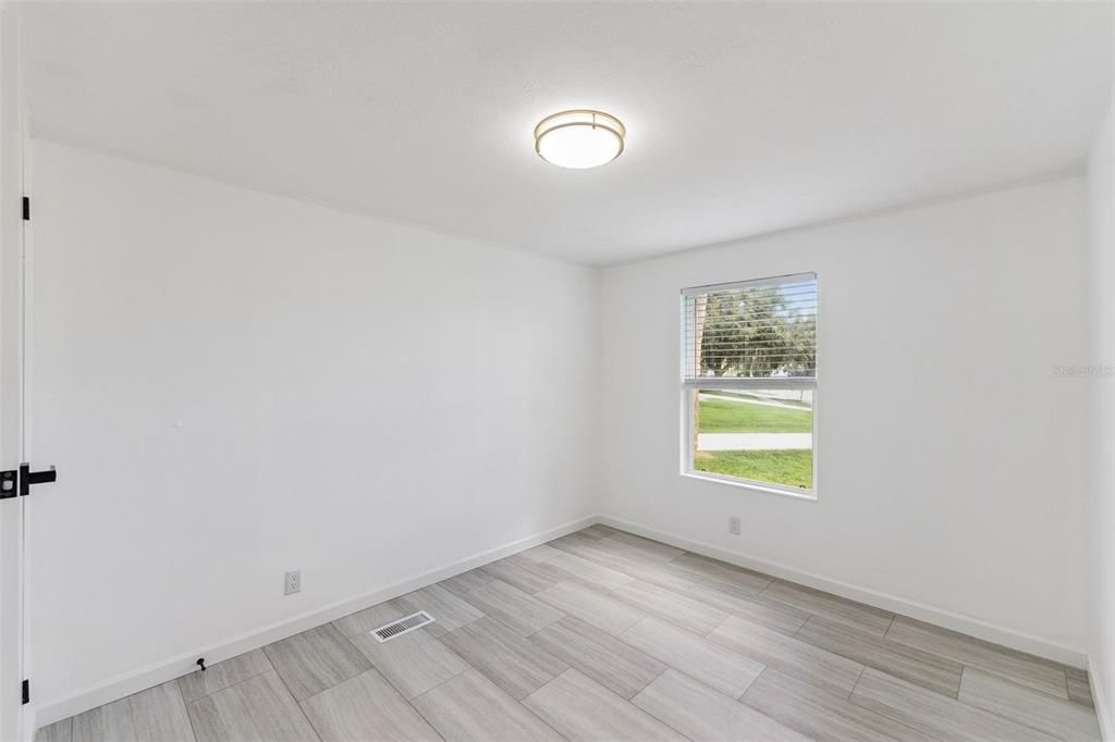 For Sale: $239,900 (3 beds, 2 baths, 1620 Square Feet)