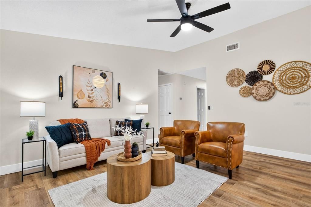 For Sale: $309,900 (3 beds, 2 baths, 1667 Square Feet)
