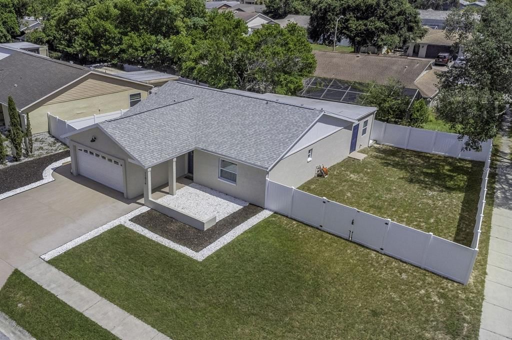 For Sale: $309,900 (3 beds, 2 baths, 1667 Square Feet)