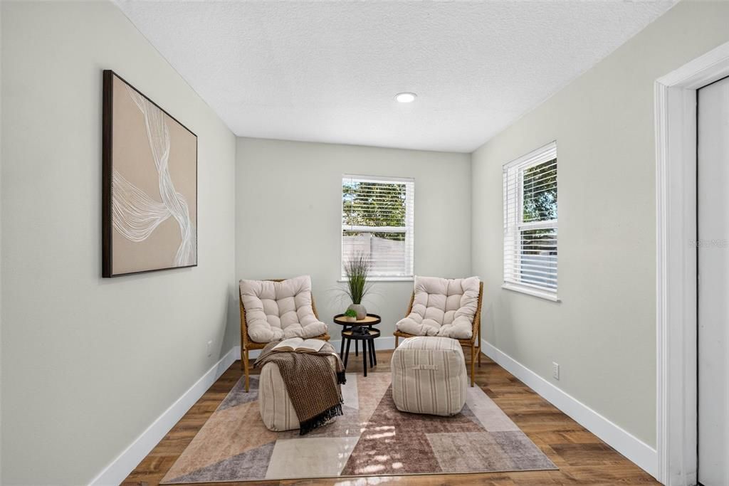 For Sale: $309,900 (3 beds, 2 baths, 1667 Square Feet)