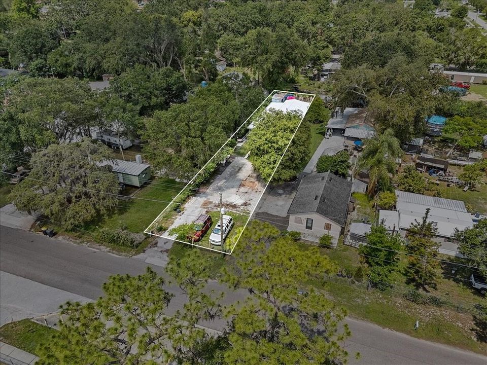 For Sale: $174,500 (5 beds, 2 baths, 1747 Square Feet)