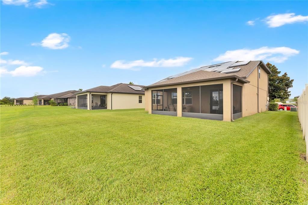 En Venta: $450,000 (4 camas, 2 baños, 2820 Pies cuadrados)