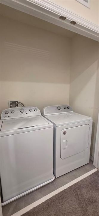 For Rent: $2,400 (3 beds, 2 baths, 1676 Square Feet)