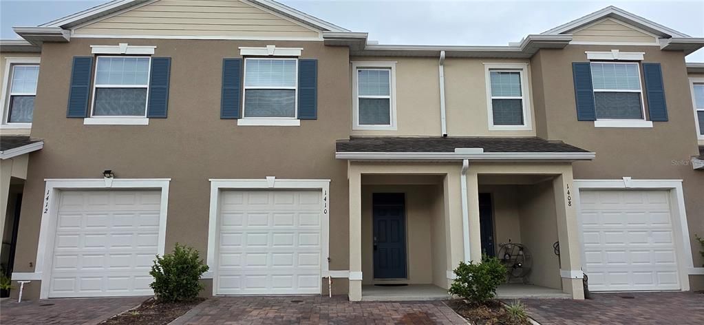 For Rent: $2,400 (3 beds, 2 baths, 1676 Square Feet)