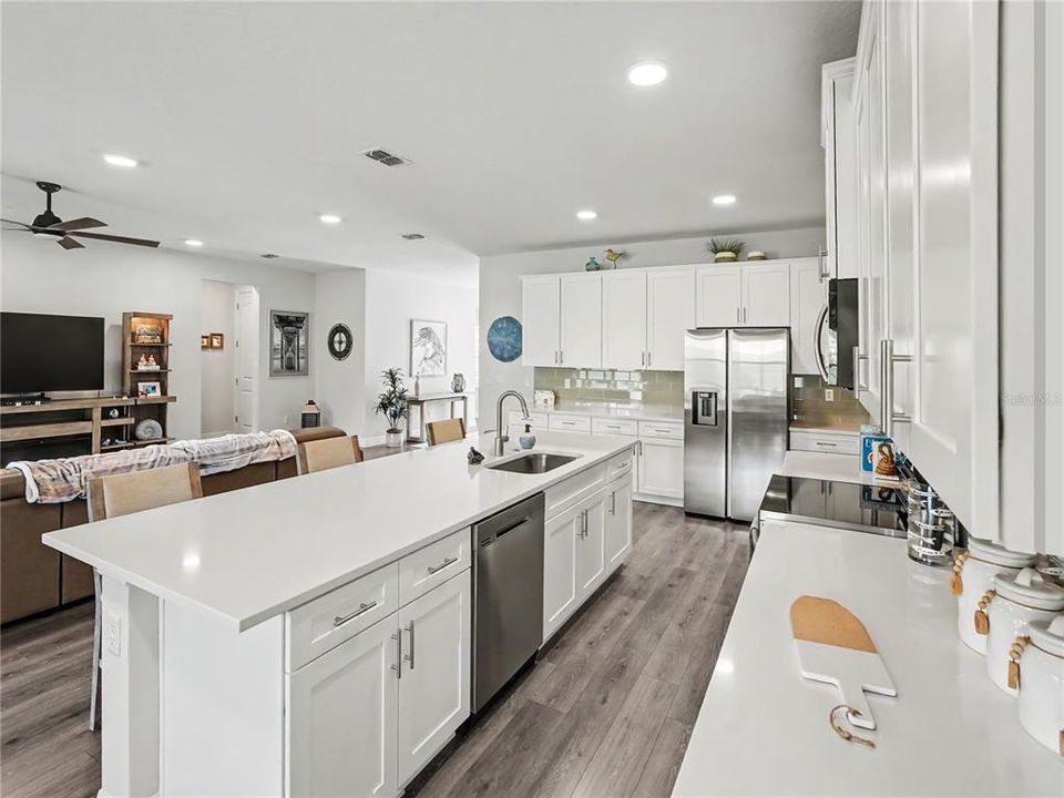 На продажу: $456,900 (4 спален, 3 ванн, 2478 Квадратных фут)